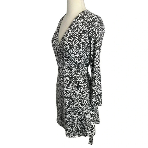 Loft women's 2P black + white leopard print wrap dress office siren business - Picture 3 of 6